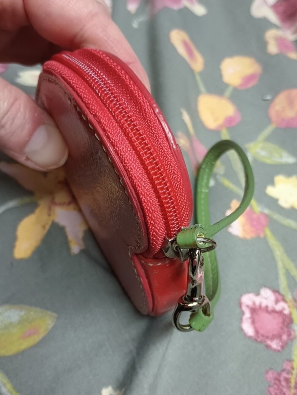 Vintage Coach Strawberry Leather Coin Purse Key Ring Bag Charm F60881 Y2K Rare - Picture 8 of 10
